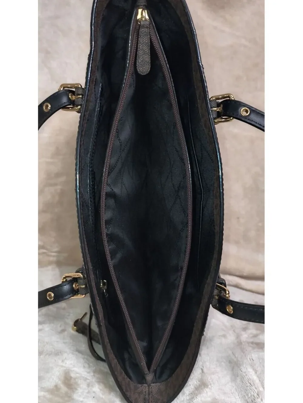 48. Michael Kors Voyager East/West Tote
